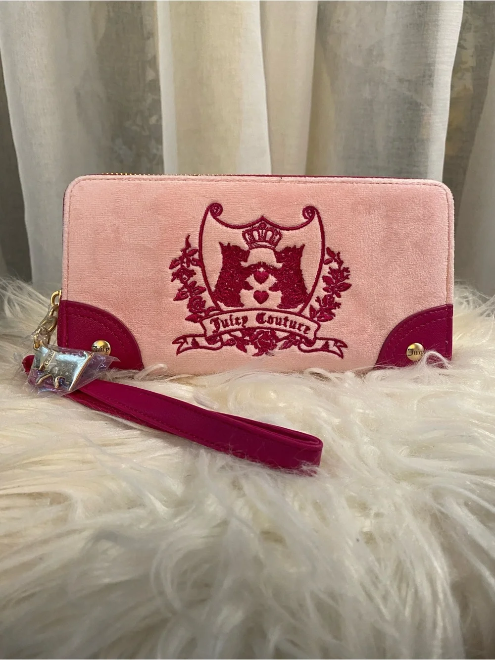 *NEW* Pink Juicy Couture Soft Zip-Up Wallet